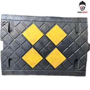 سرعت گیر لاستیکی شبرنگدار